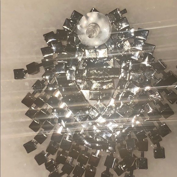 Long fringe crystal stud waterfall drop earrings - Picture 4 of 4